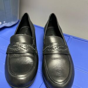 Abel Classic Black Leather Women’s Penny Loafers